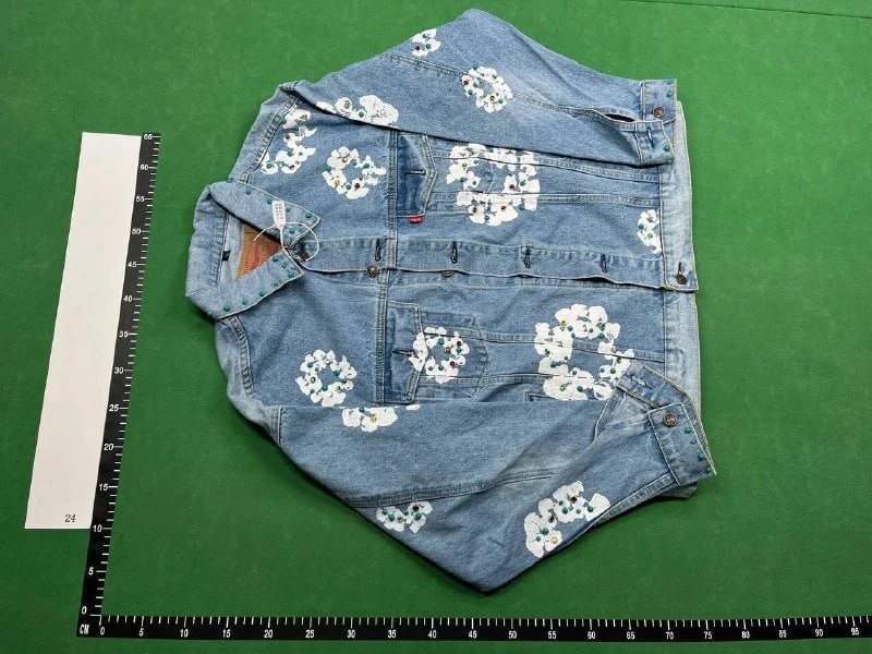 Kanye same style denim tears denim suit jeans jacket