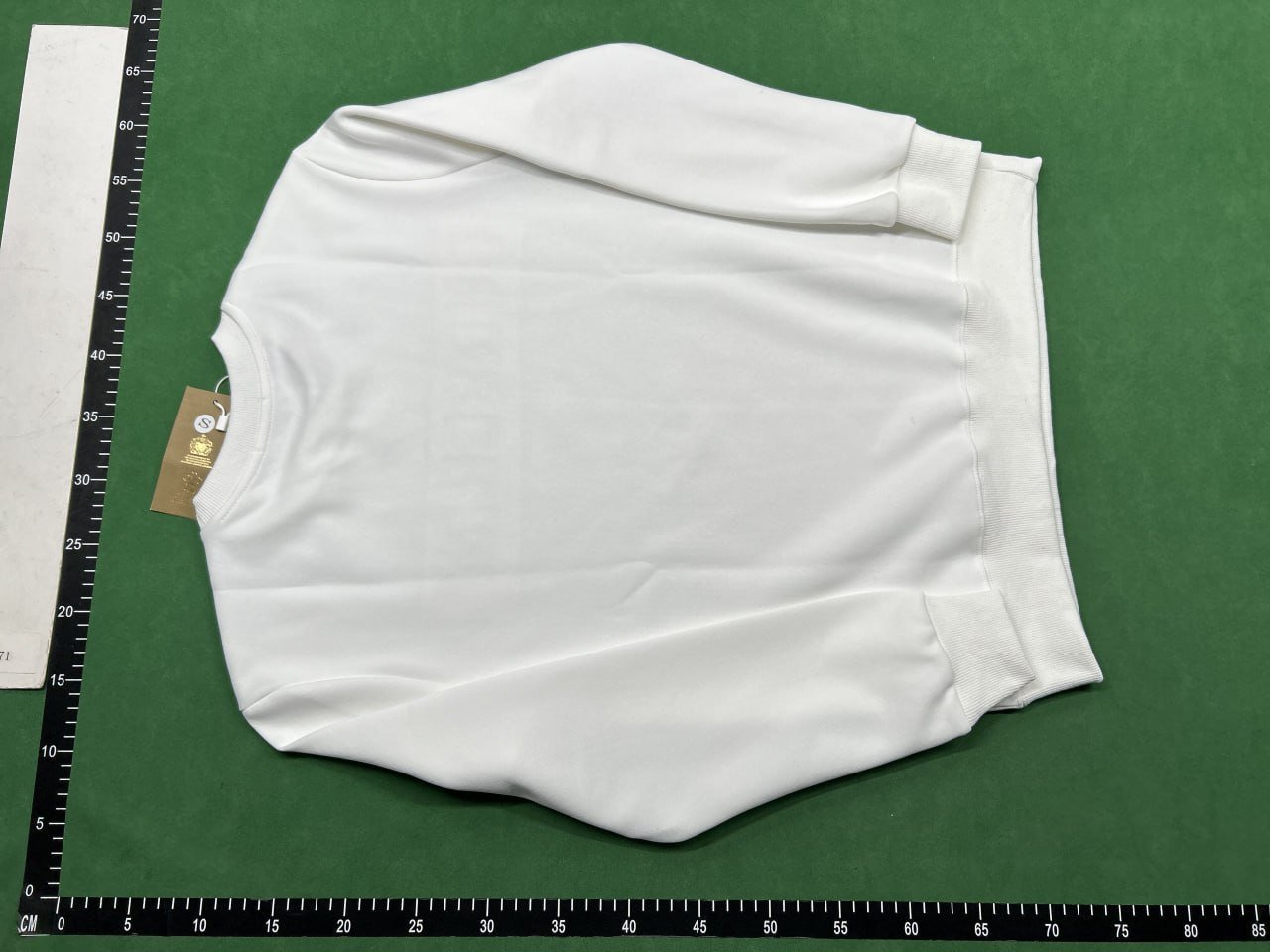 Article: BURBERRY  T-shirt