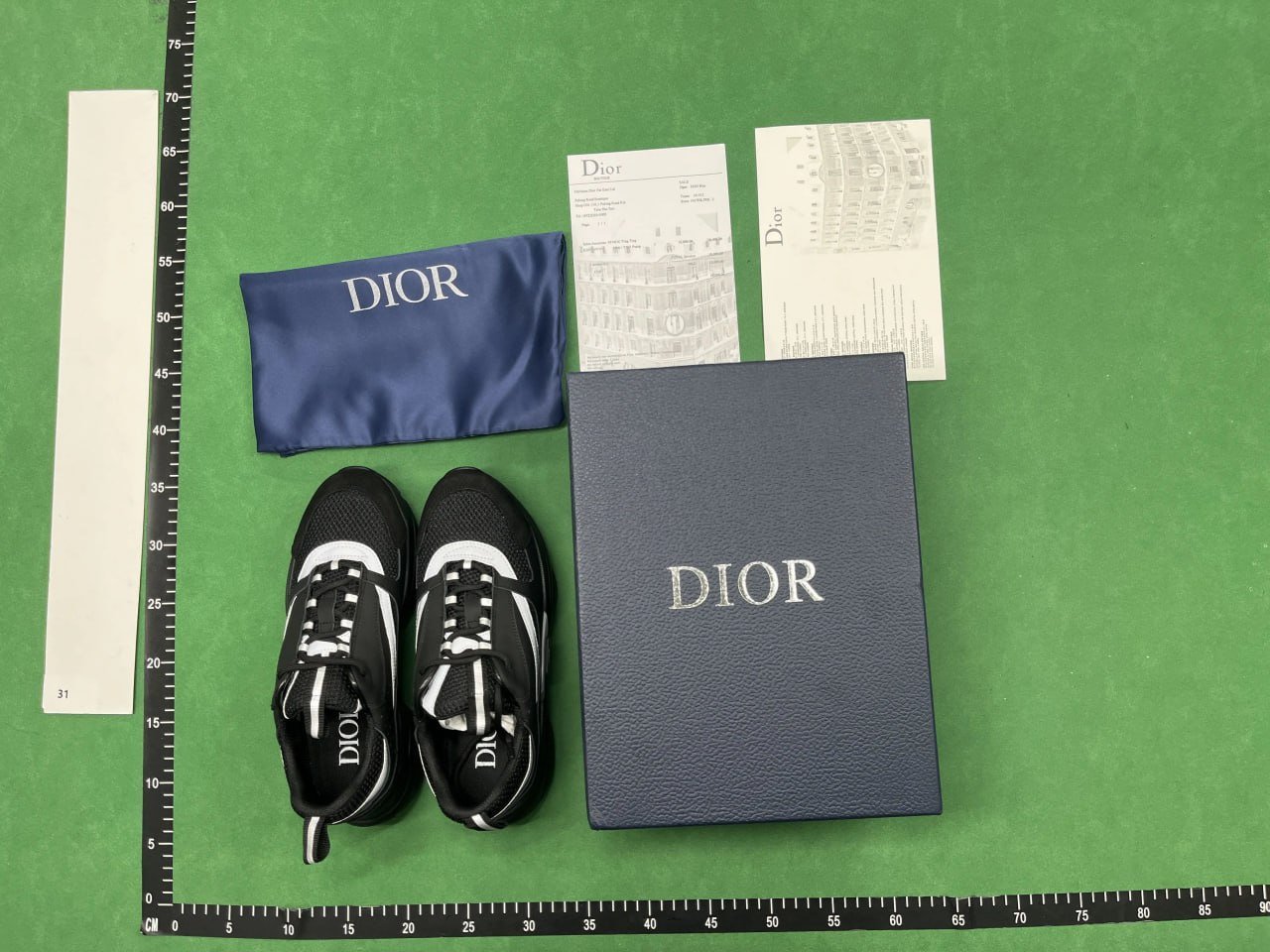  Product: DIOR B22  B23