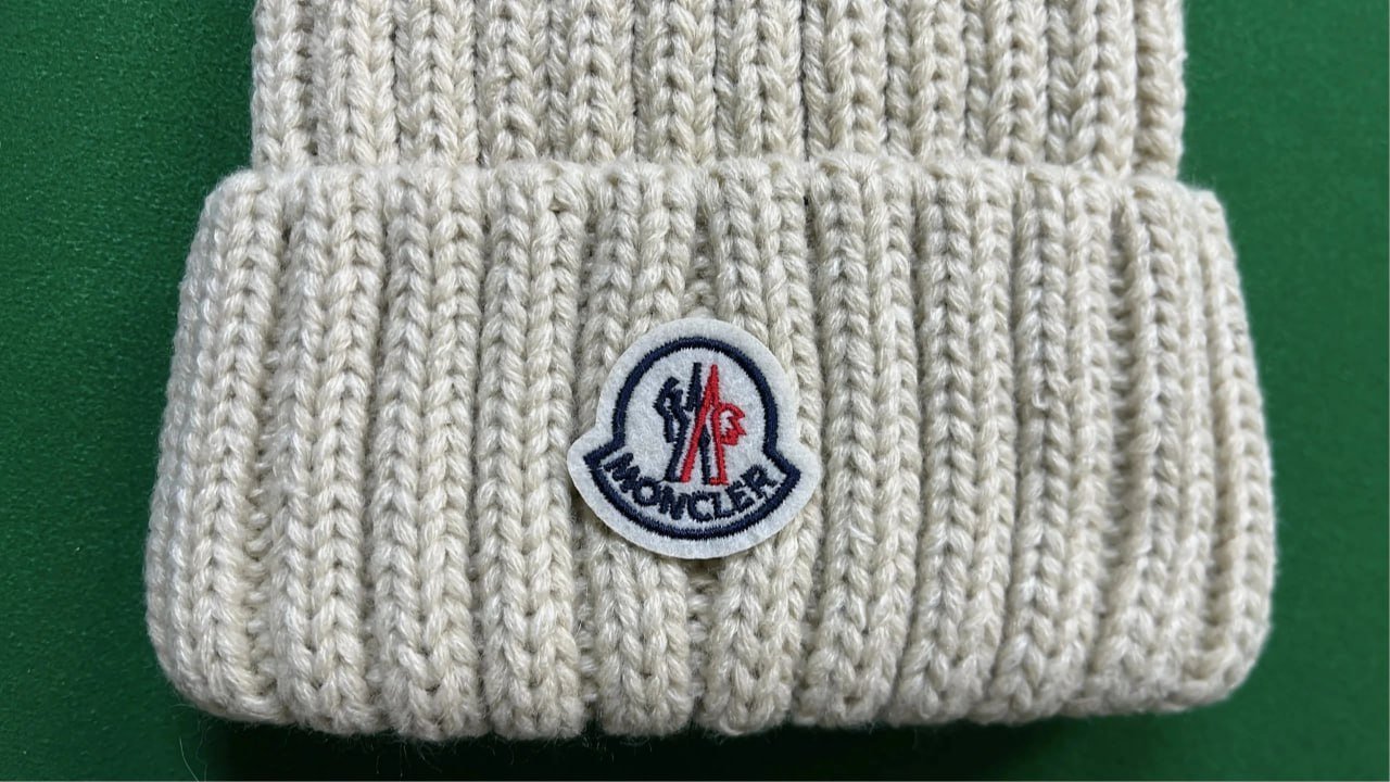 Moncler CAP40+style