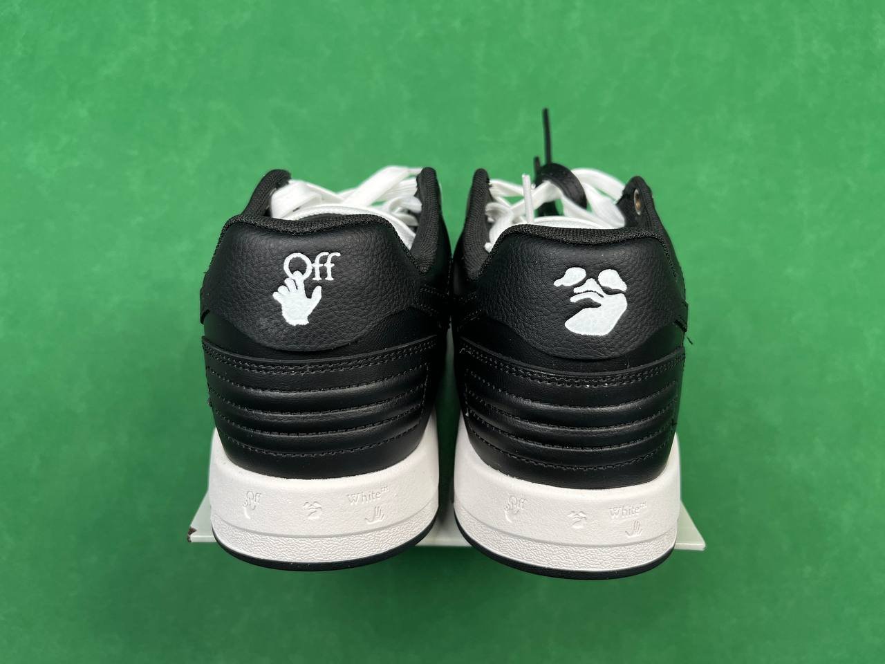  OFF-WHITE Shoes