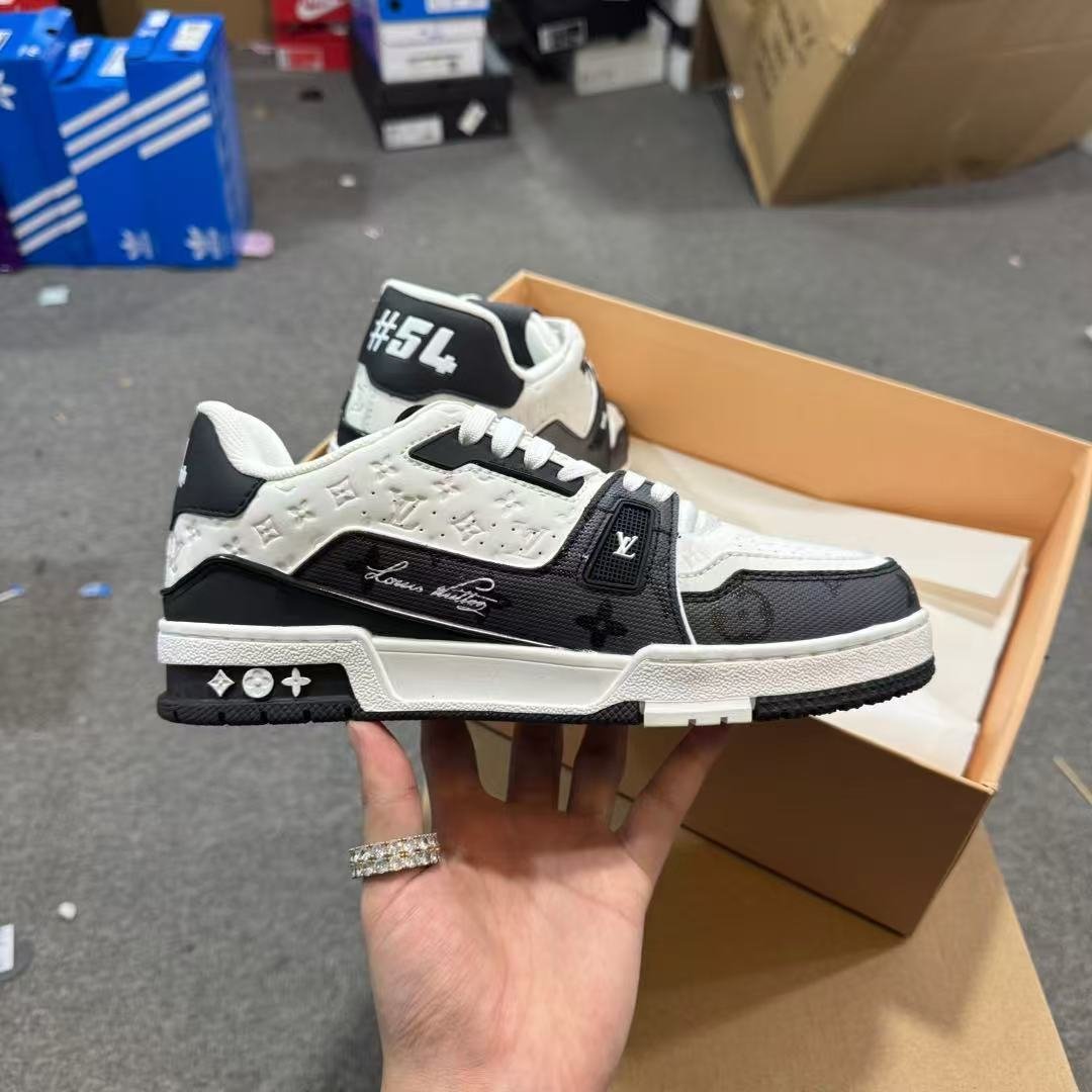 Louis vuitton trainer    
