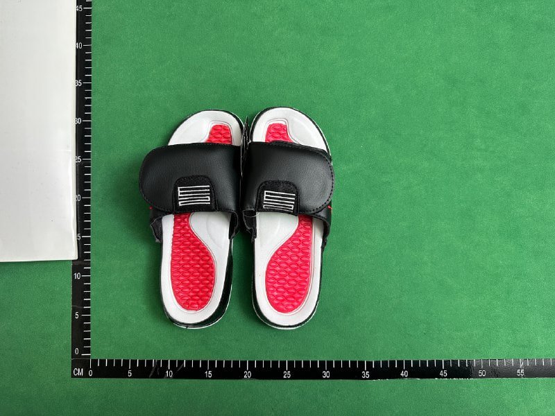 Trendy all-match slippers top