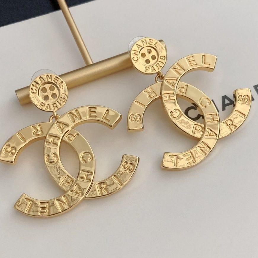 Chanel Fashion Earrings