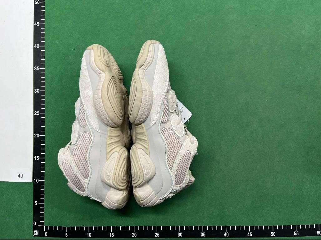 YEEZY 500