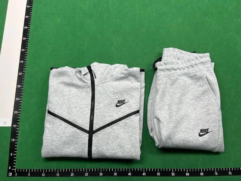 NIKE Tech Suits/Hoodie/Coat/Pants（40+ Styles）