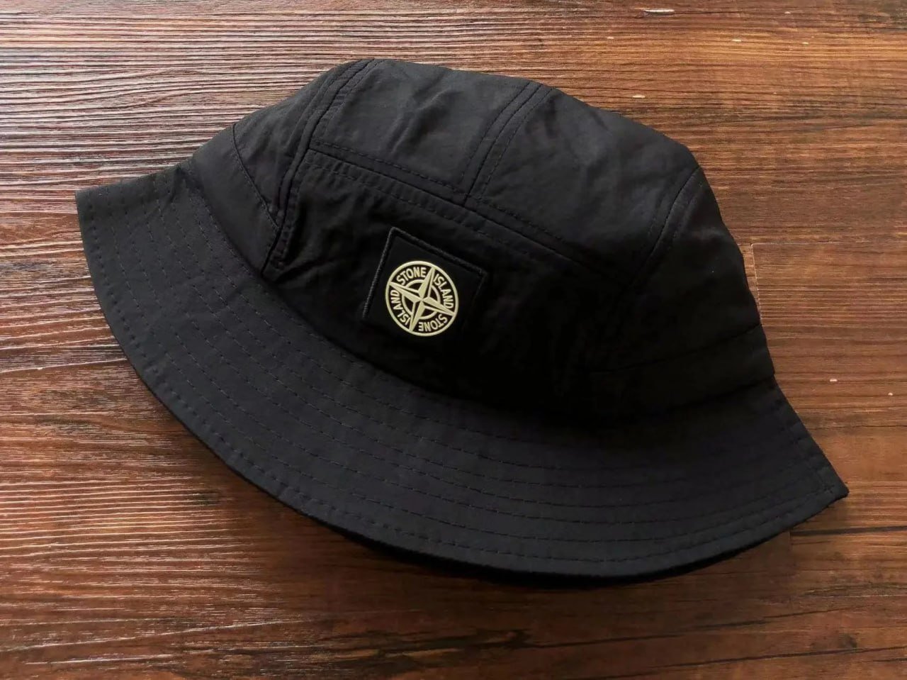 Stone Island Beanie（26+ Styles）