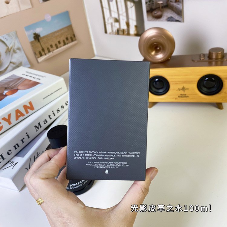 TOMFORD TF 24th Edition Light and Shadow Leather Water Perfume