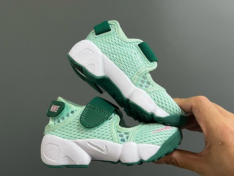  Nike Air Rift Velcro Cutout Casual Low-Top Kids Running Shoe