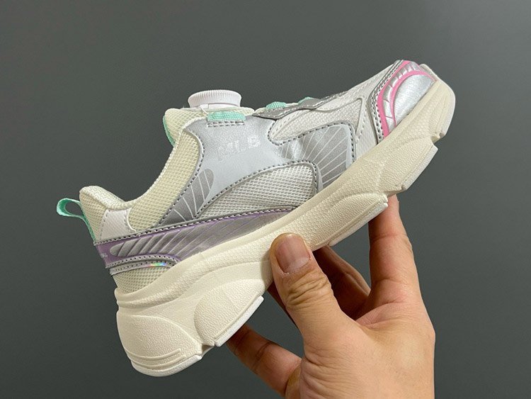 MLB New York Yankees low-top children's non-slip and wear-resistant shoes