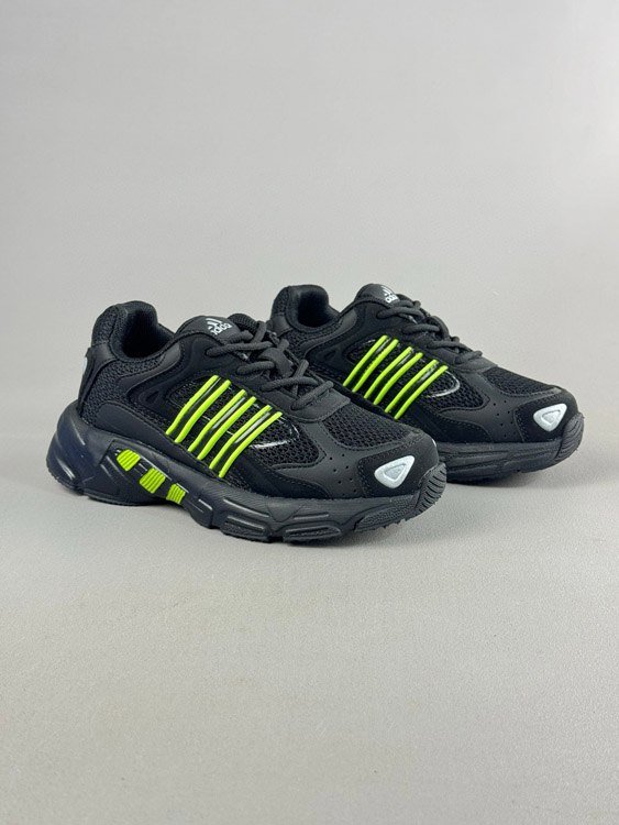 Adidas originals Response CL low-top running shoes for kids